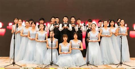 检验医学院学生为四川省人体器官捐献纪念活动献歌-成医新闻网