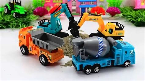 儿童玩具工程车视频 挖掘机搅拌车货车儿童玩具表演