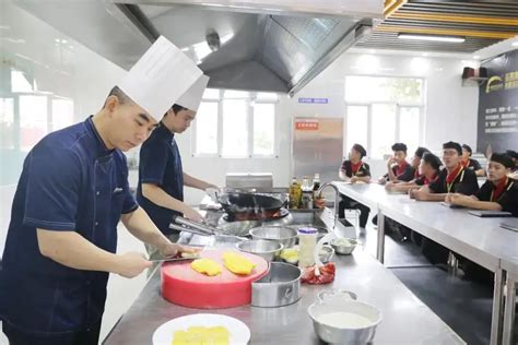 新东方学厨师学费多少？_新东方烹饪教育（上海校区）【官网】