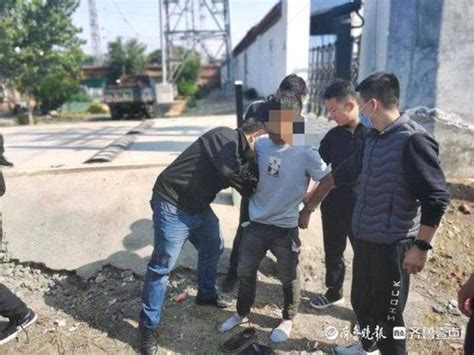 多警联动 合成作战：淄博一超市发生持刀抢劫案三日告破_手机新浪网