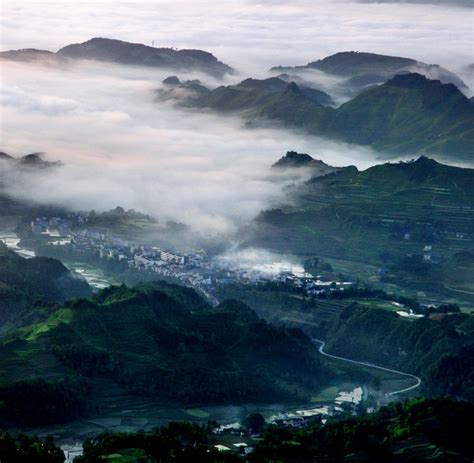 云与雾－－重庆秀山县风景 - 尼康 D300S(单机) 样张 - PConline数码相机样张库