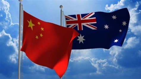 “澳大利亚必须和中国搞好关系，未来，两国的关系将会是影响两国发展的关键。”