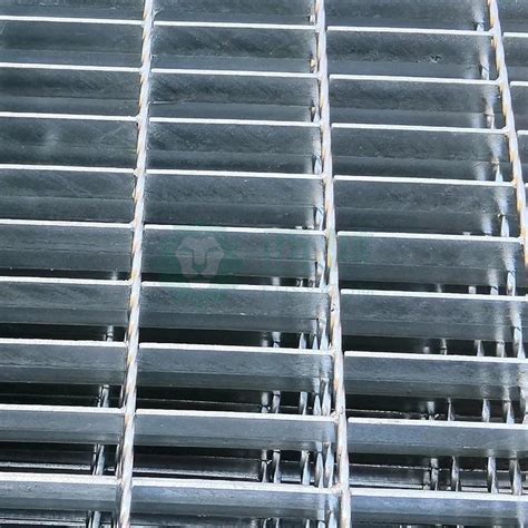 格栅盖板 - 不锈钢排水沟盖板-盖板系列-产品中心 - 常州优尔锐建材有限公司