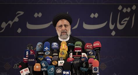 伊朗大选｜近六百人登记谁将获参选资格？改革派还有机会吗？