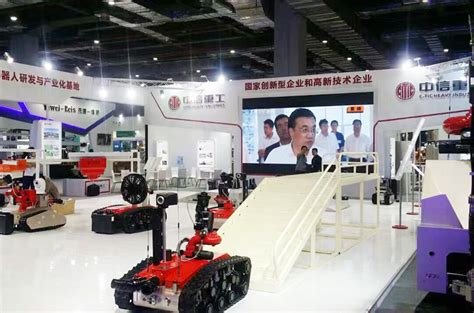 南京大型机械设备类展厅设计搭建