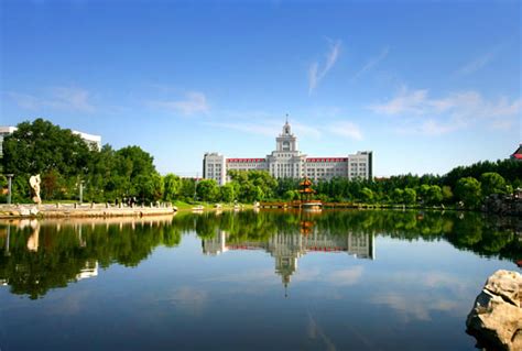 2022年黑龙江哈尔滨艺术类专业省级统考考试时间：2021年12月26日起