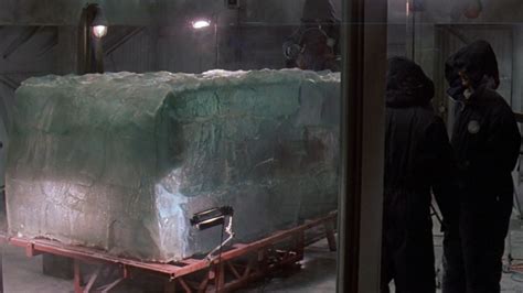 科考队挖出一具四万年前的冰棺，里面的生物竟然还活着_腾讯视频