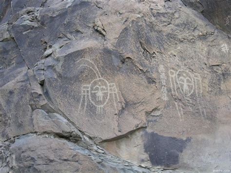 [转载]宁夏银川贺兰山岩画，被誉为“石头上的史诗”，充满了神秘和传奇_月芳斋_新浪博客