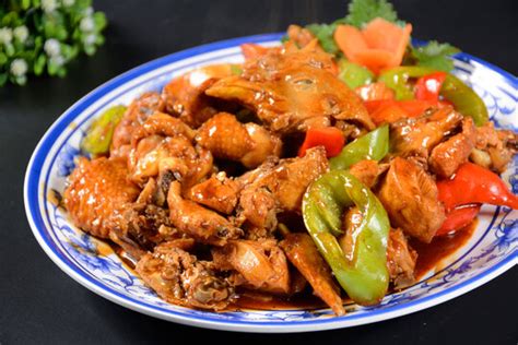 尖椒仔鸡,中国菜系,食品餐饮,摄影素材,汇图网www.huitu.com
