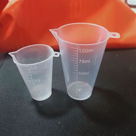 50毫升是多少杯子,100毫升的杯子,50毫升是多少_大山谷图库