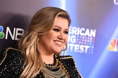 Kelly Clarkson Enlists ‘The Voice’ Star Corey Ward for ‘Once’ Duet