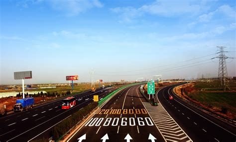 宝鸡至汉中和宝鸡至平凉高速公路预计今年下半年建成通车-西部之声