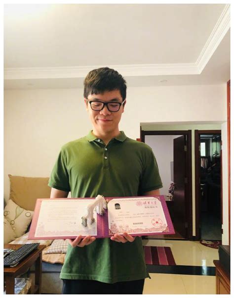 中国高考十大神童 谢彦波和陈舒音上榜，第一名十岁上大学_奇葩_第一排行榜