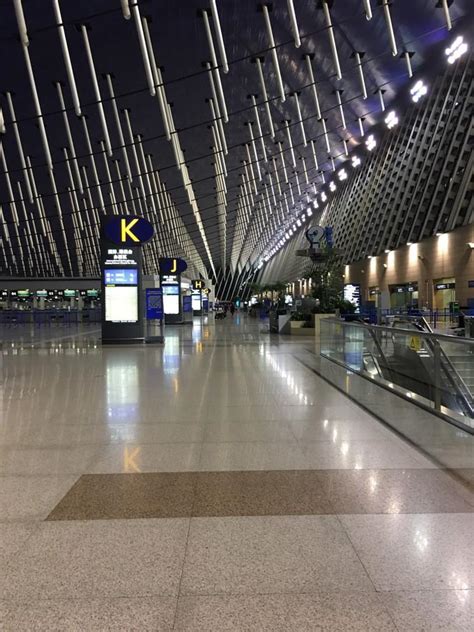 城事 _ 浦东机场卫星厅今年9月投运！最新的机场旅客捷运系统抢先看