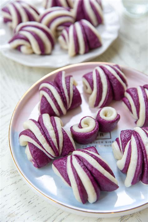 紫薯花卷的做法_【图解】紫薯花卷怎么做如何做好吃_紫薯花卷家常做法大全_品味儿快乐_豆果美食