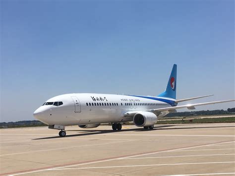 波音来了！河南第二架经营性租赁飞机降落郑州航空港区-大河网