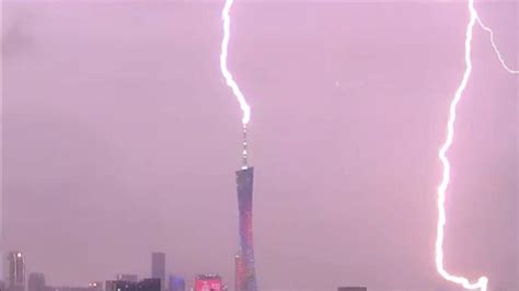 雷电震撼之美!飑线天气突袭北京_315记者摄影家