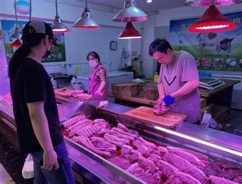 每公斤60多元的猪肉吃不起，32元的储备肉安排上！