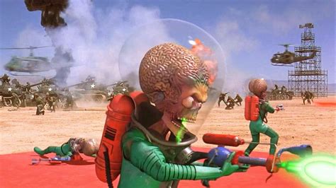 火星人大举入侵地球，人类军队毫无招架之力，被打的节节败退，经典科幻电影《火星人玩转地球》#电影种草指南大赛#