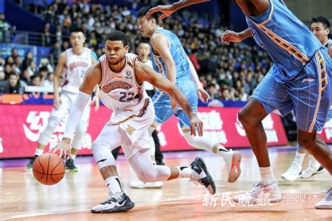 上海久事队获得男子三人篮球超级联赛总冠军 - 新华网客户端