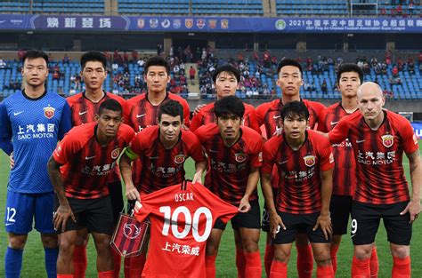 2021赛季中超16支球队里面，上海海港队争冠的可能性最大