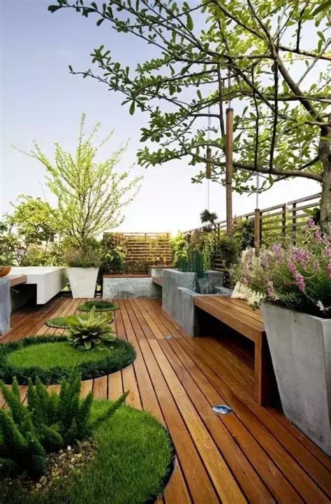 当屋顶花园用上防腐木真的太美了，23个防腐木屋顶花园图片案例欣赏 - 成都青望园林景观设计公司