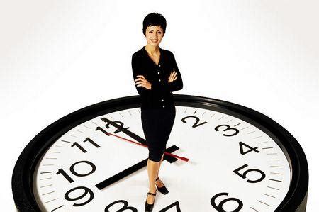 看《劳动法》算算你一周到底该上几天班？
