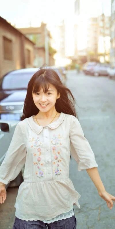 清纯美女宋伊人图片