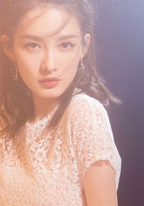 李沁古风皮相头像女生版