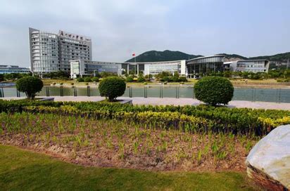 厦门理工学院 Xiamen University Of Technology – Merdeka Education Centre