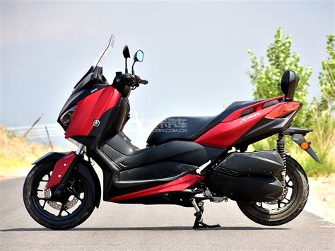 2019款雅马哈XMAX300踏板摩托车，中排量新选择_凤凰网
