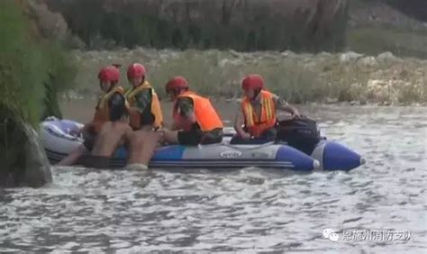 湖北江陵5名中学生江中游泳被冲走 官方：仍在搜救_手机新浪网