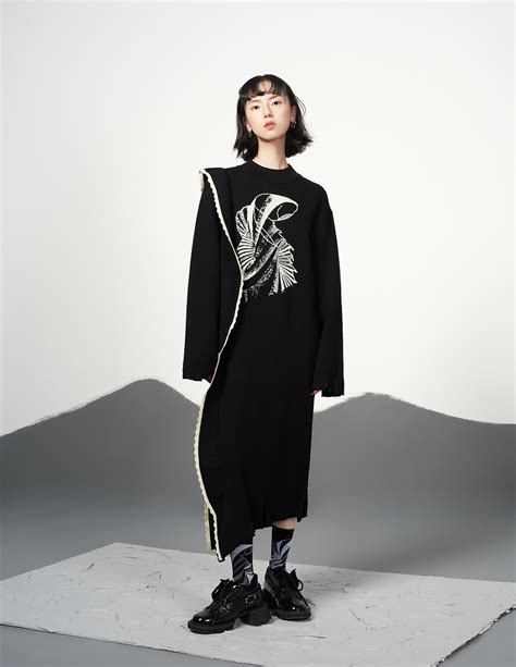 中国独立设计师品牌ANNAKIKI即将第六次亮相米兰时装周 - 国内 - 新尧网