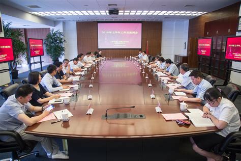 市律协与上海外贸学院联合举办法学院名家讲坛律师系列讲座 - 律协动态 - 行业资讯 - 东方律师网