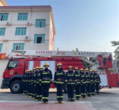 致敬担当力量广西梧州市消防救援支队：冲进火场连救五人-新闻频道-和讯网