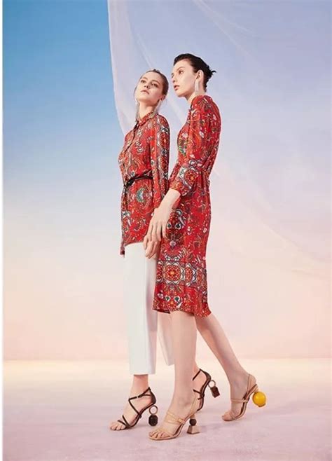MORELINE沐兰女装2020春季新款广告大片_图库_资讯_时尚品牌网