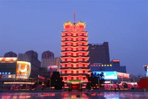 郑州二七“年味夜景”亮起来 让春节“更有仪式感”-中华网河南