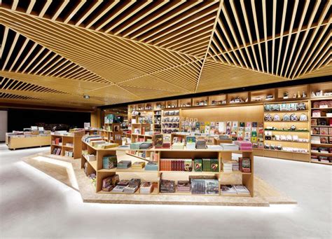 万福新华书店设计_书店装修，诠释设计之美，缔造空间之魂