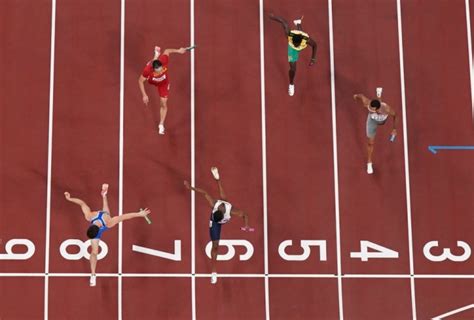 男子4x100米接力决赛 中国队获得第4&平全国纪录-直播吧zhibo8.cc