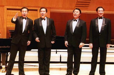 中央歌剧院“北京四兄弟”男声四重唱演唱组_人物动态_中音在线