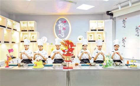 陕西小吃培训解说餐饮经营管理的六种模式-西安唯典餐饮管理有限公司