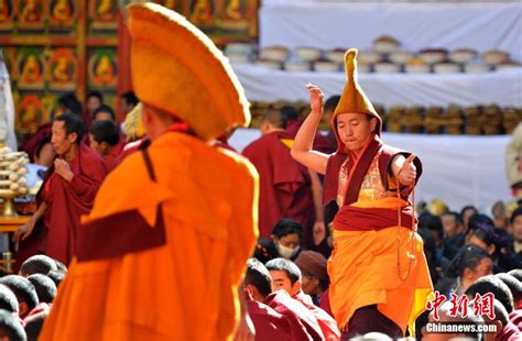 西藏扎什伦布寺隆重庆祝班禅坐床20周年[组图]_图片中国_中国网