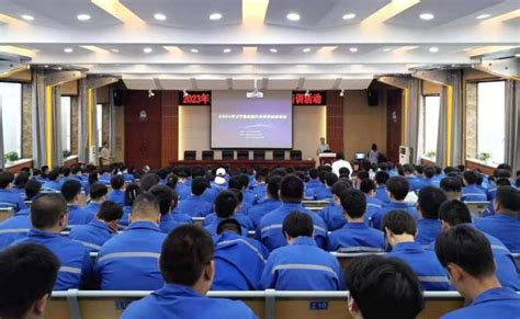 锦州市第31届青少年科技创新大赛表彰大会胜利召开