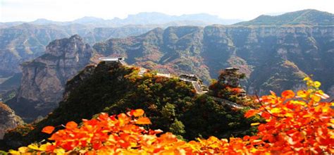 京东藏了个奇景！山高谷深、流泉飞瀑、通天峡……快来这里消夏避暑！_峡谷