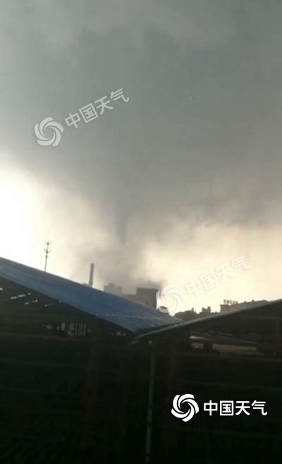 龙卷风再度“进城”：辽宁营口市区遭龙卷袭击|龙卷风|龙卷|营口_新浪新闻
