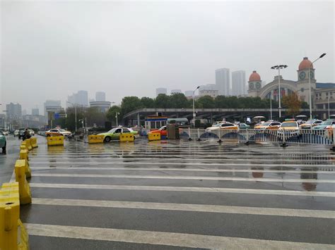 2023汉口火车站-南广场游玩攻略,这个广场感觉还是不错的，交...【去哪儿攻略】