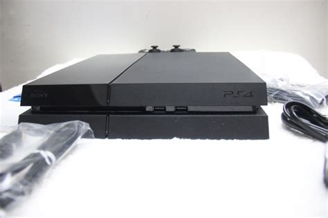 3799元，索尼 PS4 Pro 五亿台纪念限定版游戏主机首发上市 - IT之家
