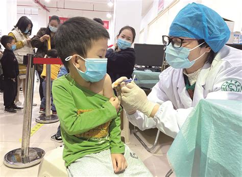 灵江幼儿园积极配合新冠疫苗接种