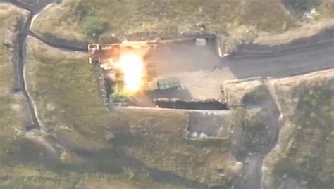 阿塞拜疆国防部发布自己统计的亚美尼亚军队在纳卡冲突中装备损失情况 - 2020年10月1日, 俄罗斯卫星通讯社