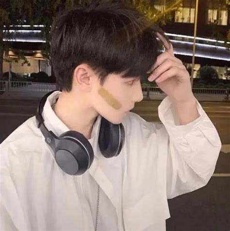 男生非主流头像侧脸头像